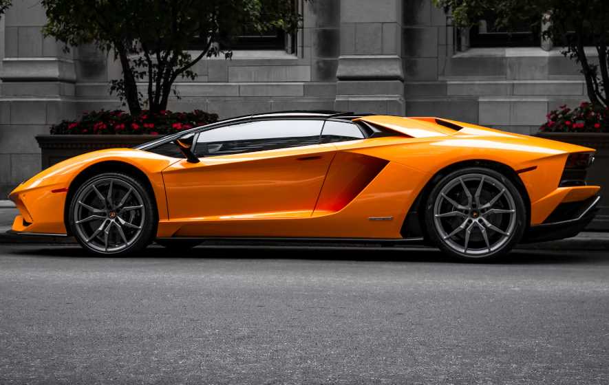 Vairavimo Pamokos Vilniuje: Kaip Išsirinkti Tinkamą Mokyklą ir Kursus?