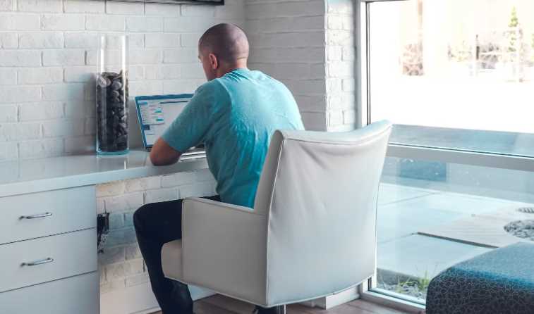 Lauko Sėdmaišiai: Komfortas ir Stilius Jūsų Kieme